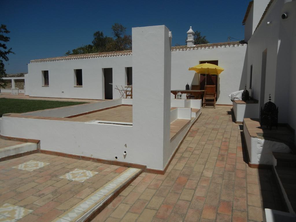 Casa Da Escola Hotel Boliqueime Exterior photo